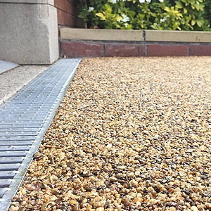Established in 2021 Tarmac Aberdeen specialise    With years of experience in the resin driveway industry, our skilled team brings a wealth of knowledge and expertise to every project.